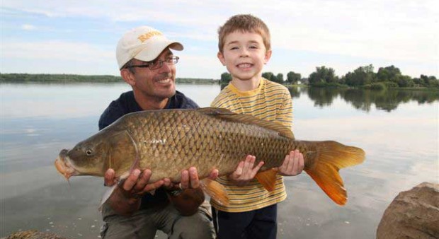 Money tactics for fishing off the bank - Ontario OUT of DOORS